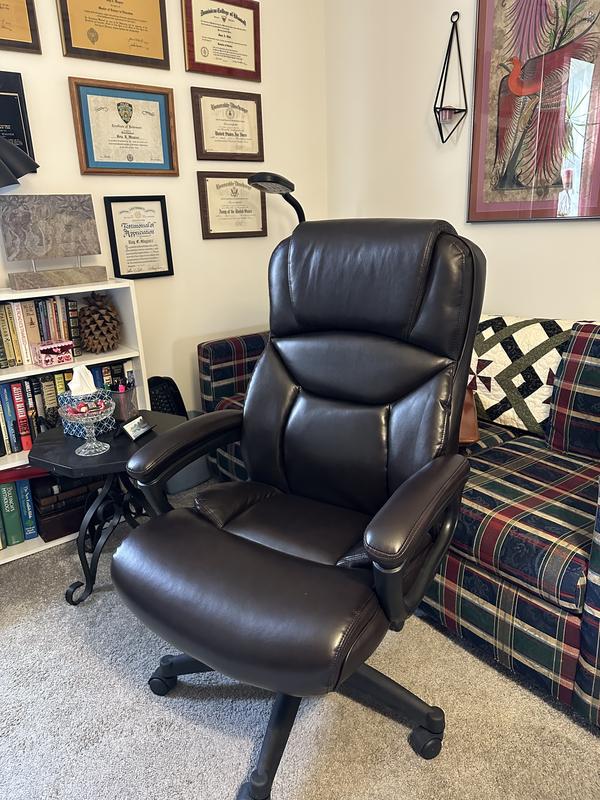 Realspace® Cressfield Bonded Leather HighBack Chair, Brown/Silver Office Products atelier