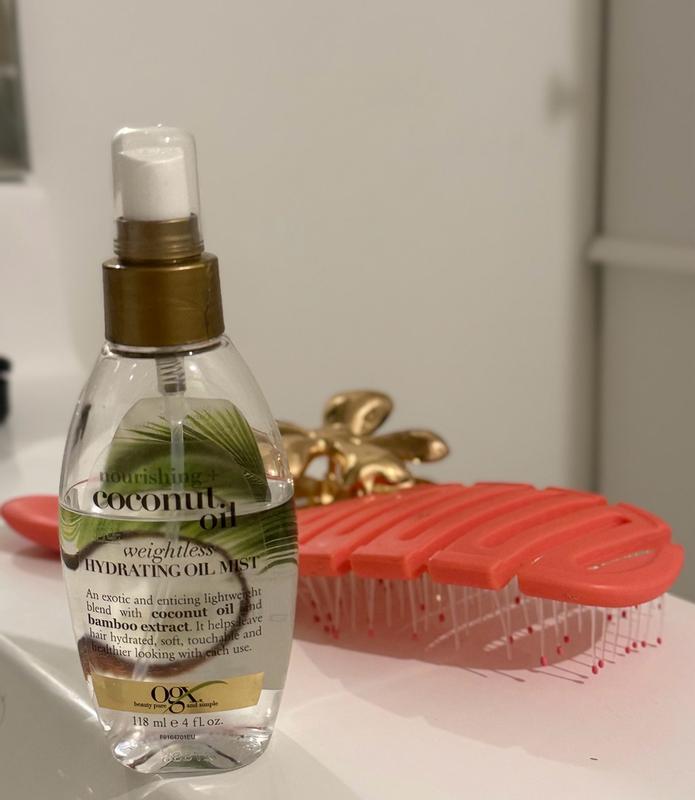 Coconut Oil Weightless Hair Oil Mist Leave-in Treatment | OGX®