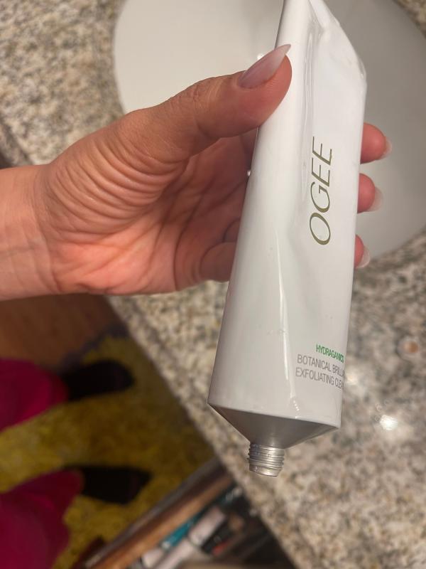 Customer photo for "Tube half empty :-("