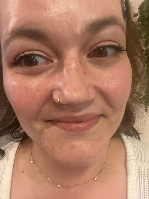 Customer photo for "Mascara"