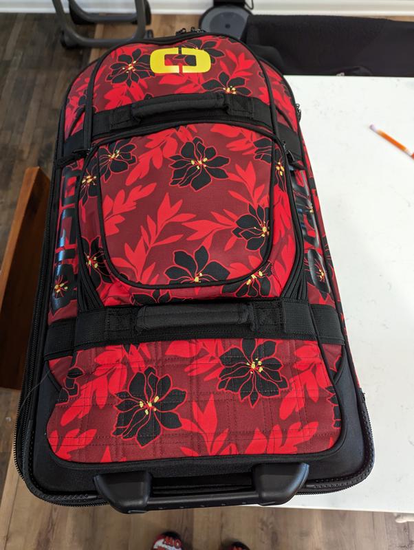 OGIO トラベルキャリィ　ブラック/レッド Layover Travel Bag | Carry-On Bags | OGIO