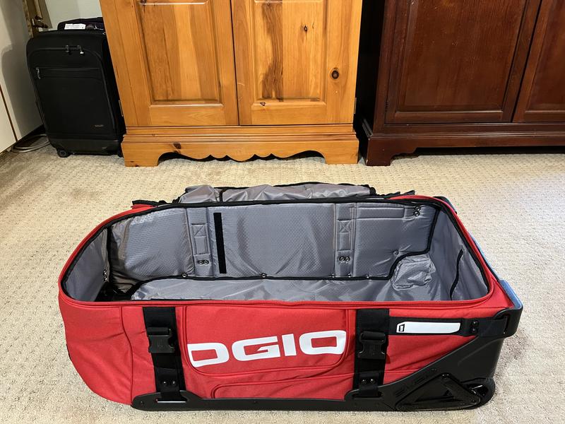 OGIO Rig 9800 Travel Bag | Travel Gear | Callaway