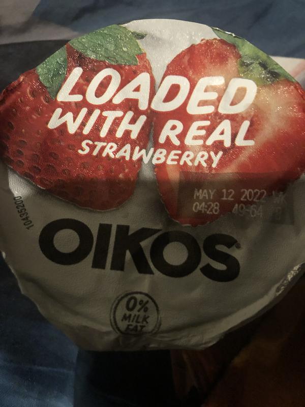 Oikos Core Strawberry Greek Yogurt 5.3 oz. - 12/Case