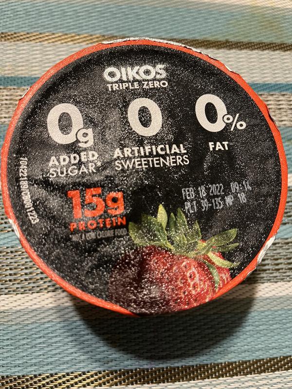 Oikos Triple Zero Strawberry Nonfat Greek Yogurt Pack, 0% Fat, Sugar Free  and 0 Artificial Sweeteners, Just Delicious High Protein Yogurt, 4 Ct, 5.3  OZ Cups