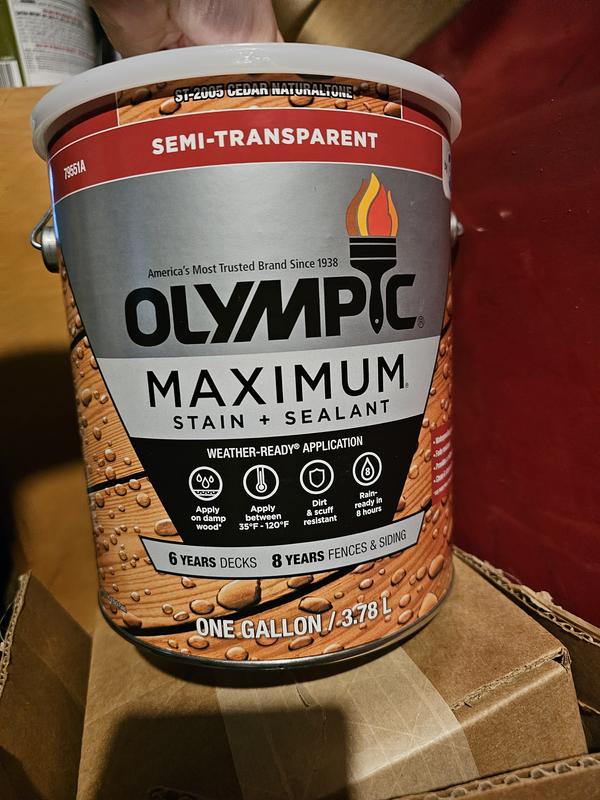 Before and after pictures of staining my stairs.