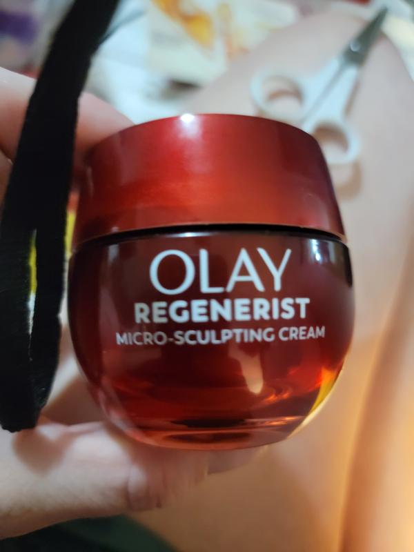Regenerist Micro-Sculpting Cream Trial | Anti-Aging | Olay – OLAY