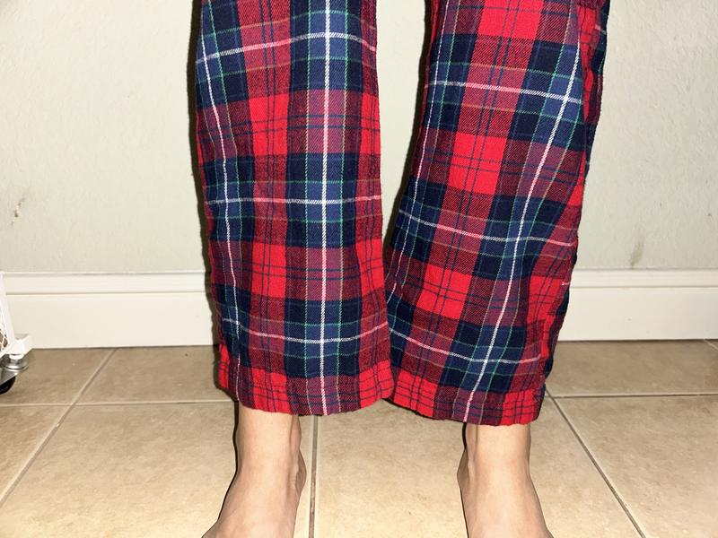 That’s me standing in them, when I sit it’s much worse!! Mind you I am 5’3” (not tall at all)