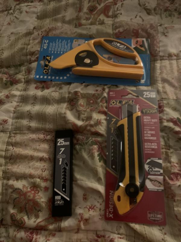 OLFA 18mm LA-X Utility Knife Cutter #1072198 at Panther East