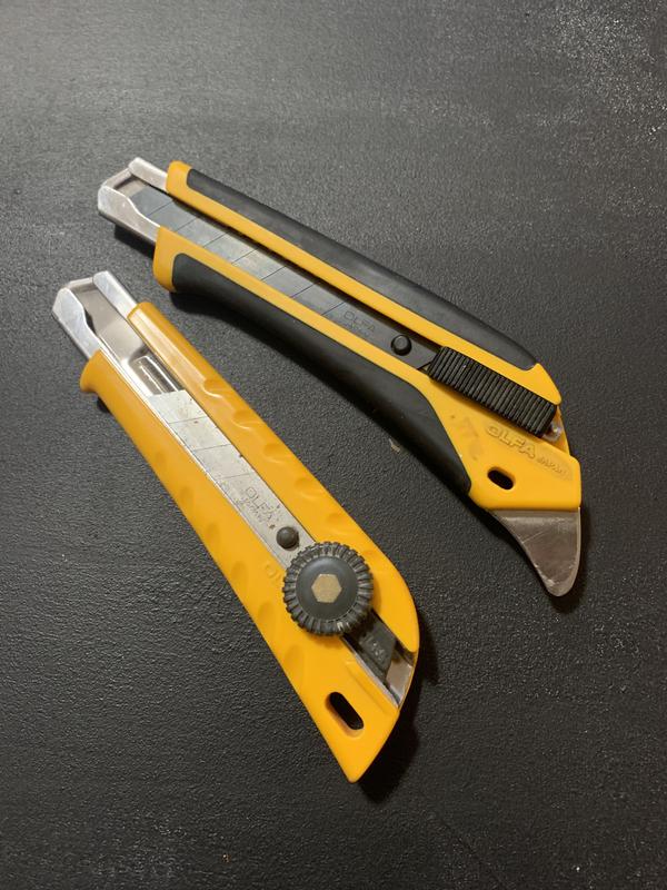 OLFA® LA-X Fiberglass Rubber Grip Utility Knife - Black/Yellow