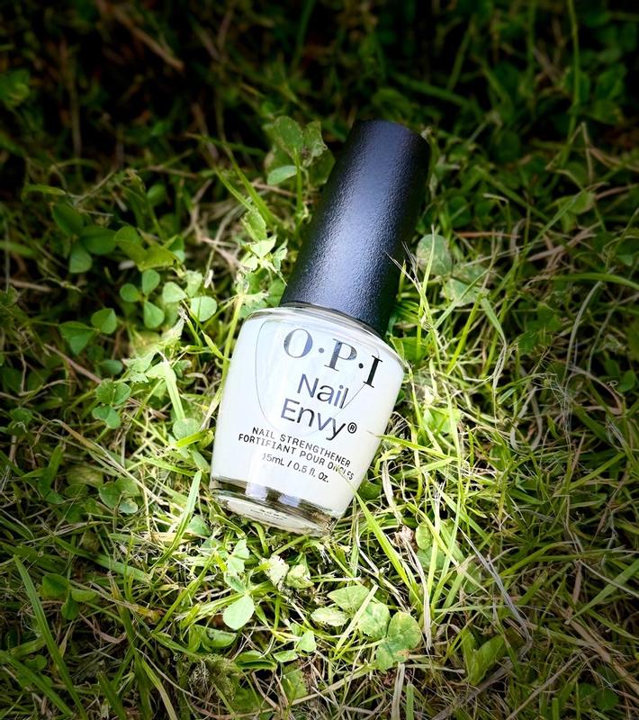 OPI Nail Envy Alpine Snow®