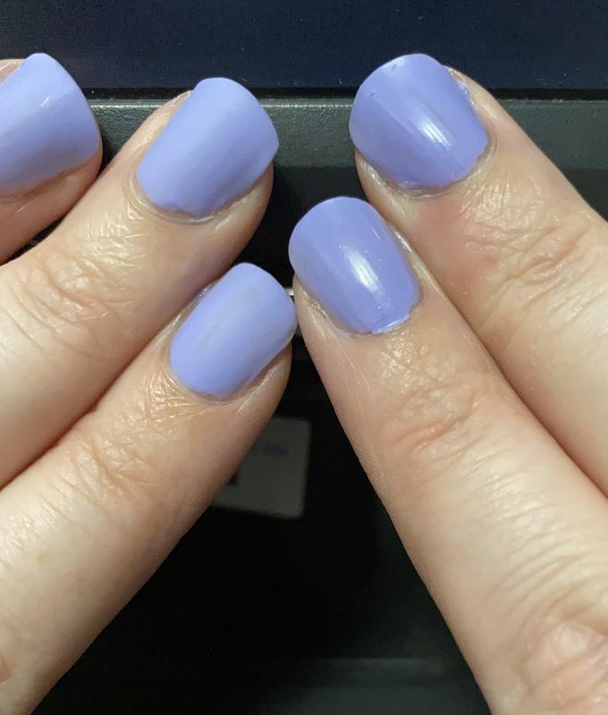 Matte top coat on left, nothing on right.