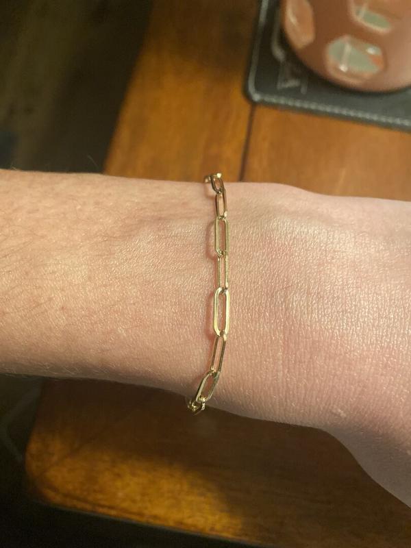Customer photo for "Very beautiful and dainty, just"