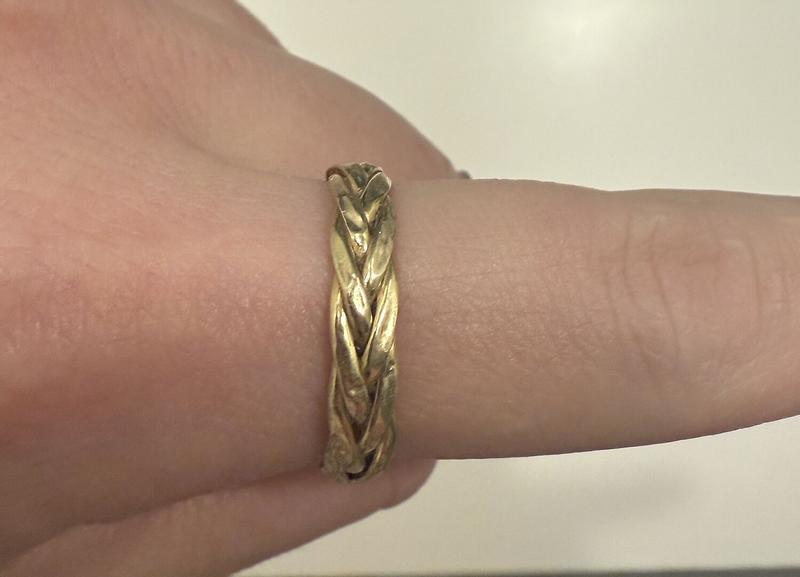 Review Thumbnail Image 0 369037566