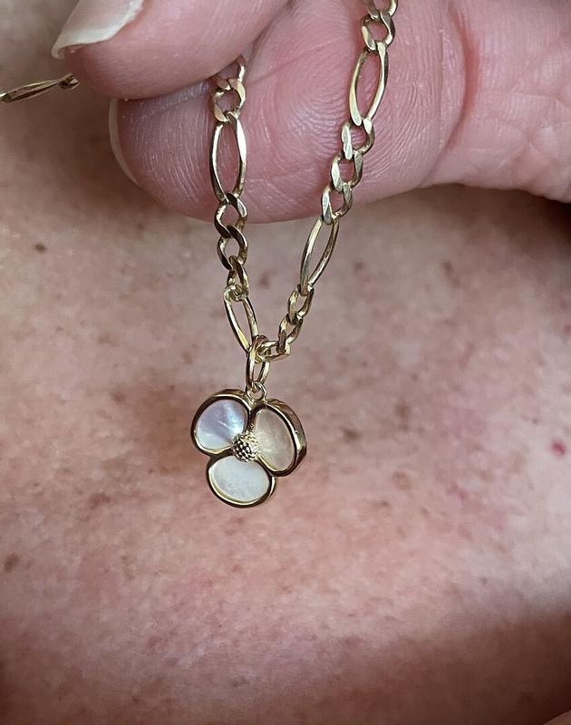 Review Thumbnail Image 0 369598277