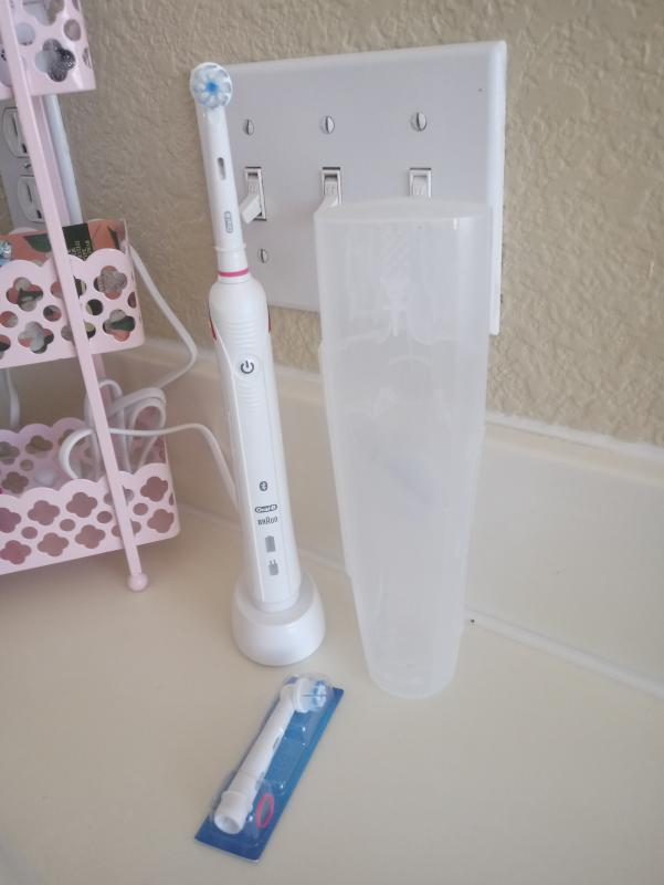 Oral B® Gum & Sensitive Care Electric Toothbrush with Bluetooth