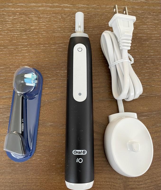 Oral-B Revolution Battery Toothbrush with (1) Brush Head
