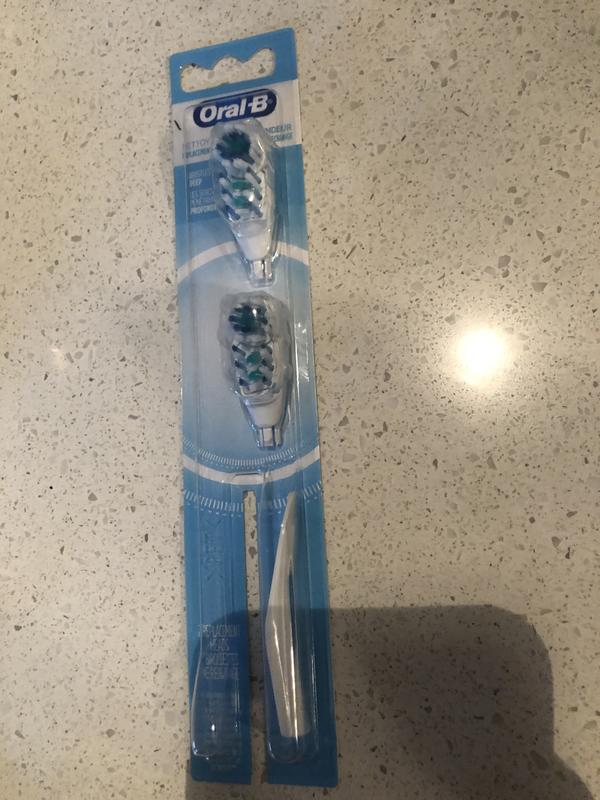Oral-B Complete Battery Power Replacement Brush Heads 2 ct Carded Pack