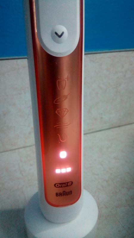 The really pretty rose gold and aaalllllll the brushing modes