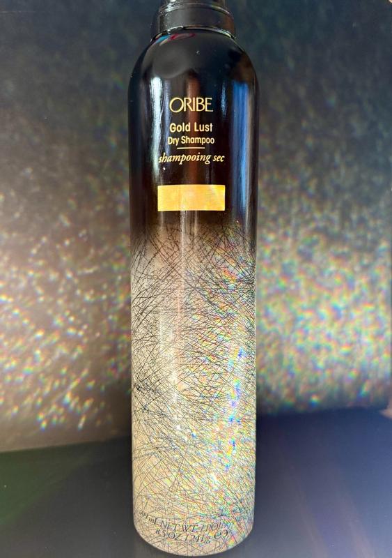 Customer photo for "Obsessed with Oribe Gold Lust Dry Shampoo"