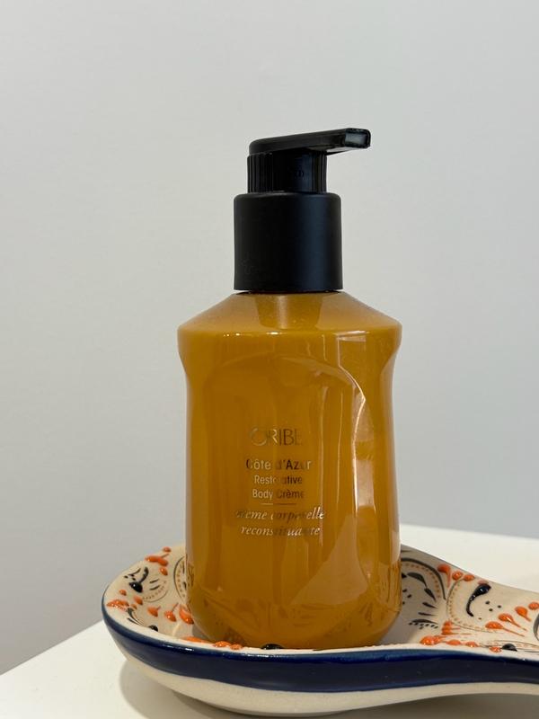 Customer photo for "A body lotion that’s moisturizing that leaves your"