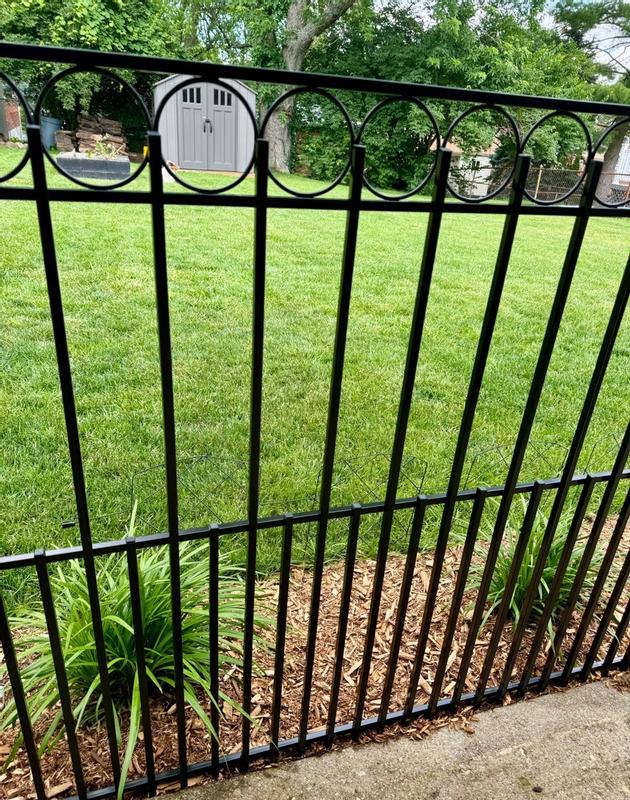 YARDLINK Grand Ambrose XL 3-ft H x 4-1/2-ft W Black Powder Coated Steel No Dig Flat-top No Dig Decorative Fence Panel