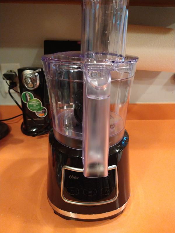 Oster 10-Cup Food Processor with Easy-Touch Technology review