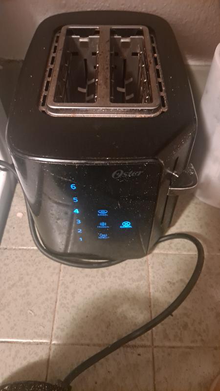Oster 2 slice touch screen toaster
