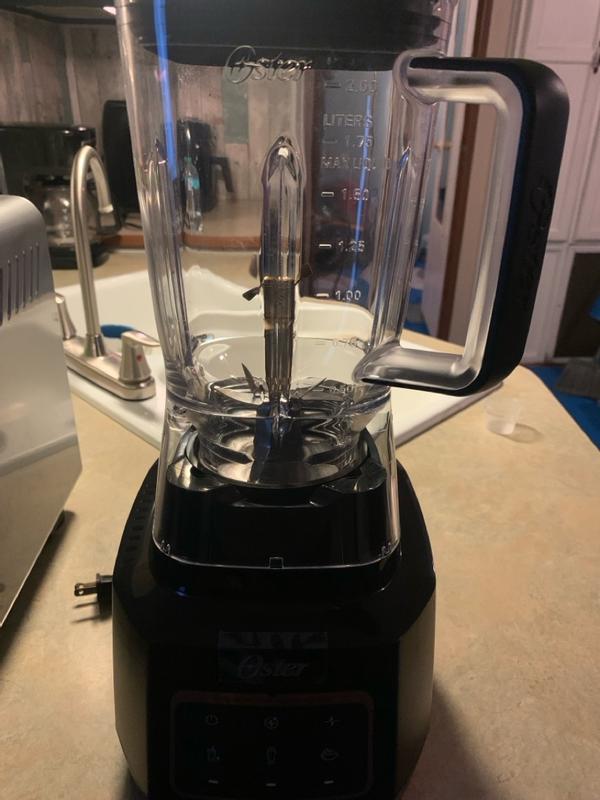 Oster 1500 Watt Extreme Mix Blender | Oster