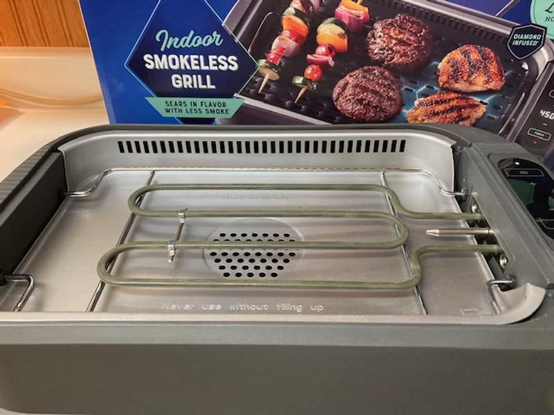  Oster DiamondForce Electric Indoor Nonstick Smokeless Countertop  Grill Small Appliance with Removable Grill Plate and Lid: Home & Kitchen