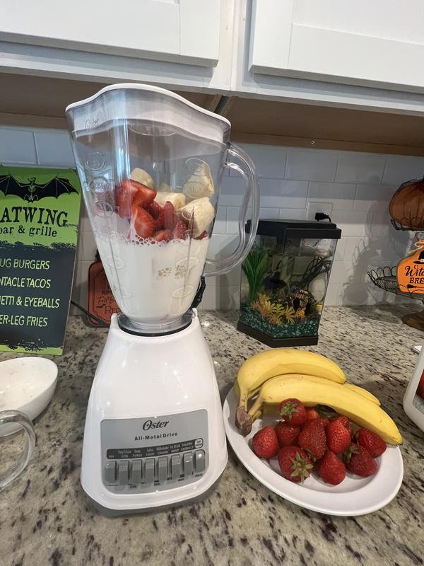 Oster Classic 700 Watt 2-in-1 Kitchen System Blender and Food