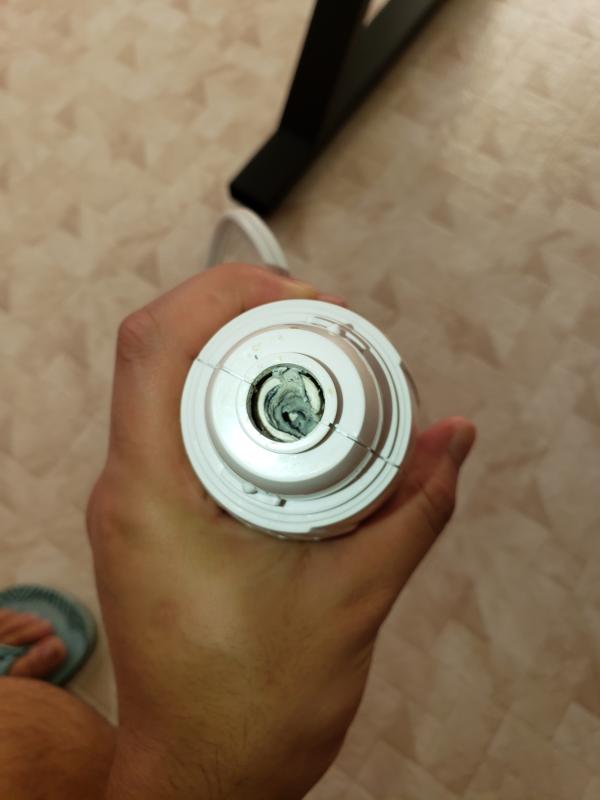 Broken blender plastic rotator thing