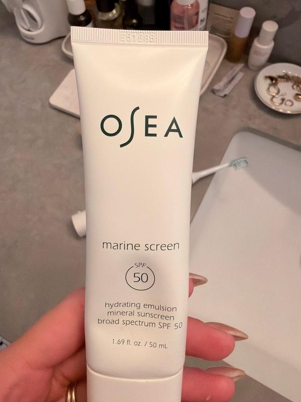 Customer photo for "Not heavy or thick on face!"