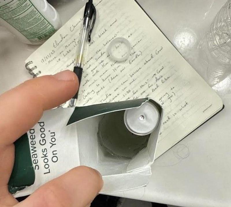 Customer photo for "Unable to review, broke while being shipped"