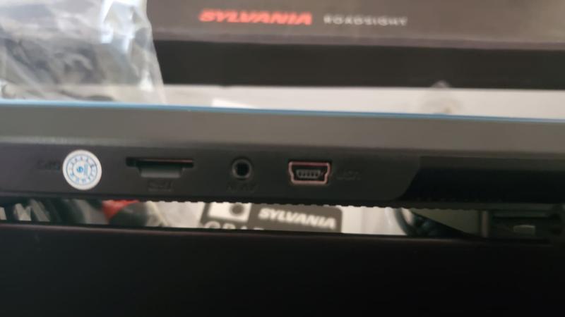 Top power plug in