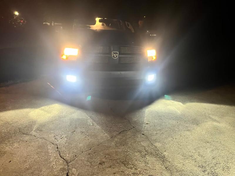 2011 Dodge Ram fog lights