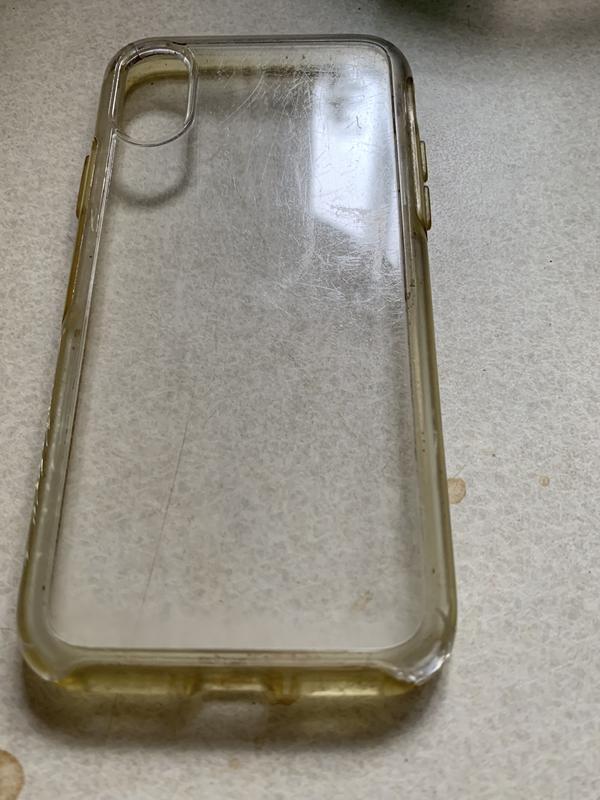 Small amount of scratches