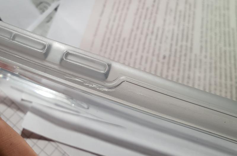 Cracks inside the plastic structure