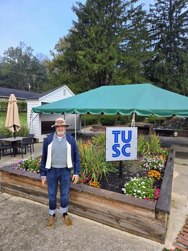 Customer carousel item 1.