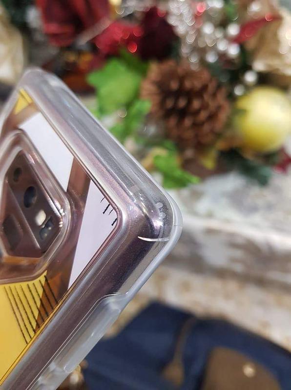 Crack on my otterbox casing