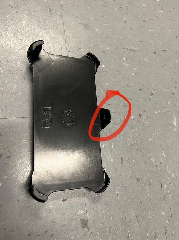 Plastic clip defect phone comes loose VERY easy