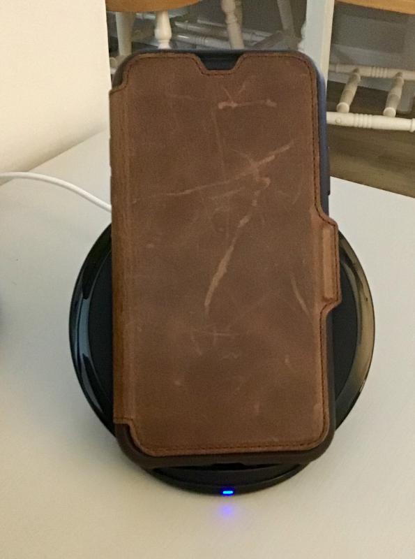 Strada iPhoneX Case on my wireless charger...