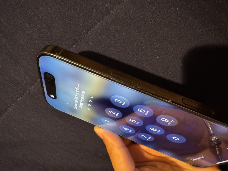 I took off the case to clean my phone and it was like this.