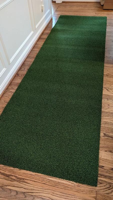 Ottomanson Putting Green Turf Rug Golf Hitting Mat 7-ft x 19-ft ...