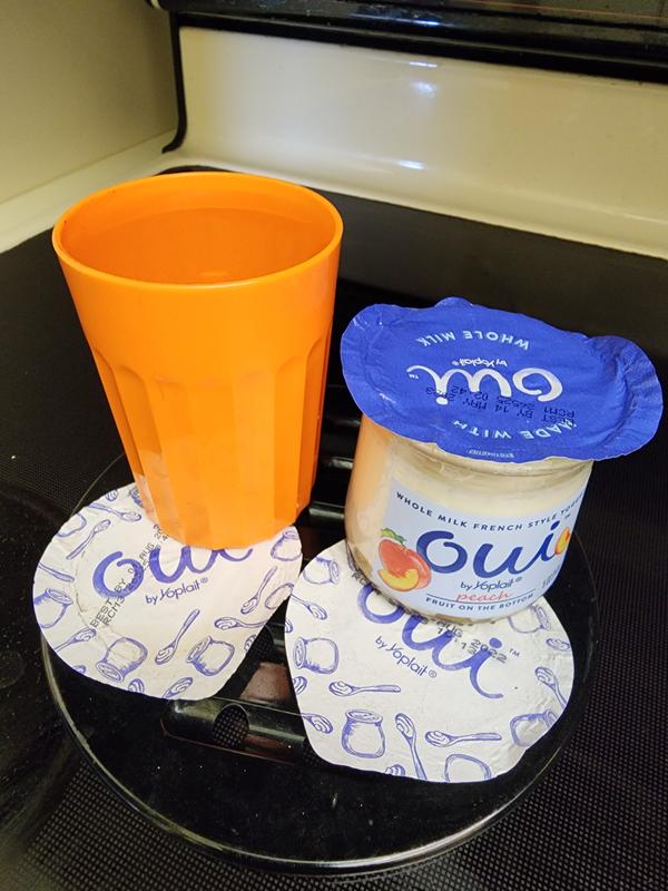 Oui by Yoplait Strawberry Whole Milk French Style Yogurt Jars, 4 ct / 5 oz  - Harris Teeter