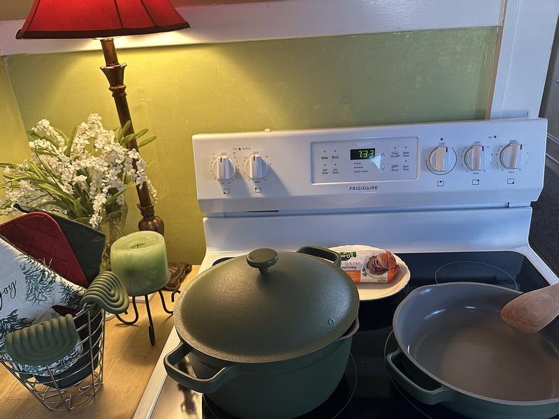 Review Thumbnail Image 0 380206348