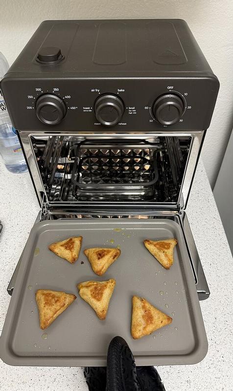 Customer photo for "Love this wonder oven"