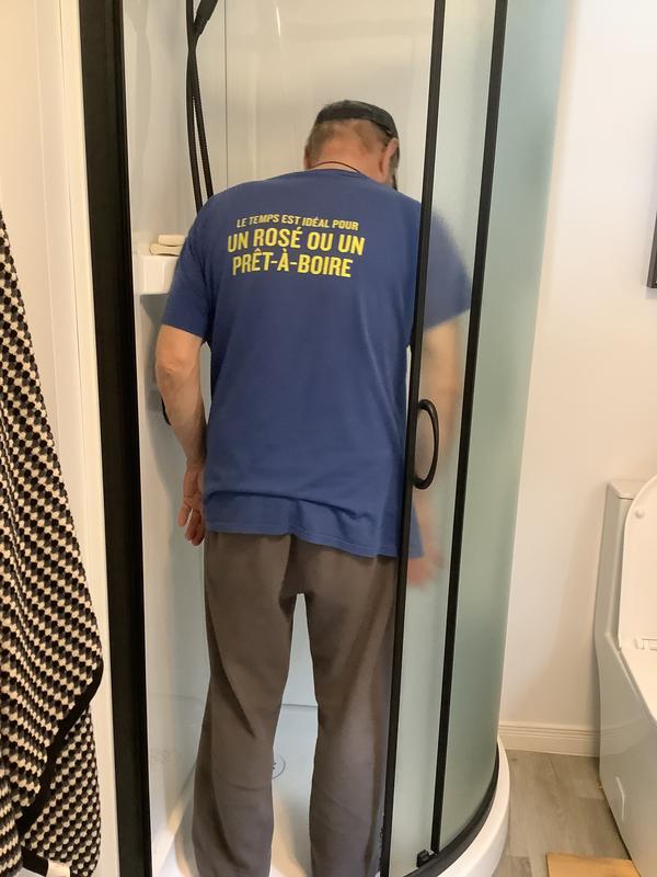 Bonhomme à l’étroit, c pas drôle….