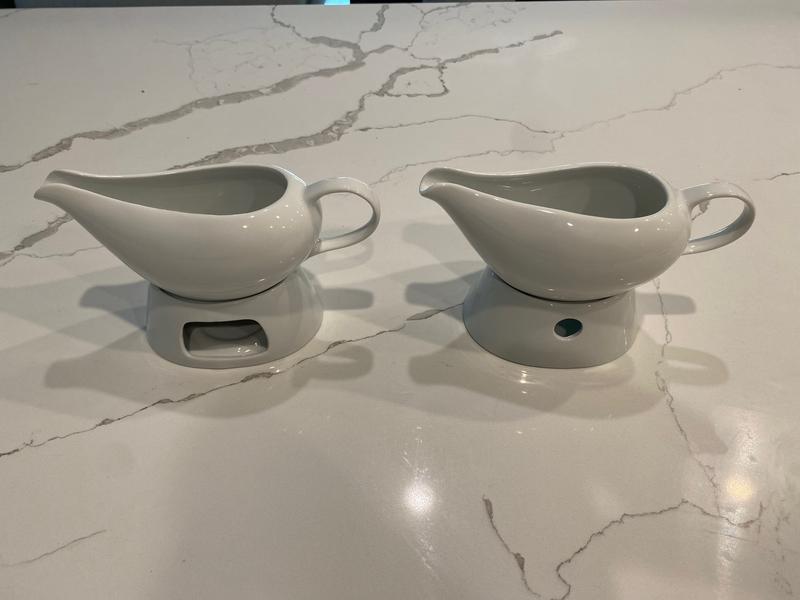 Over and Back Gravy Boat and Warmer Stand, Set of 2