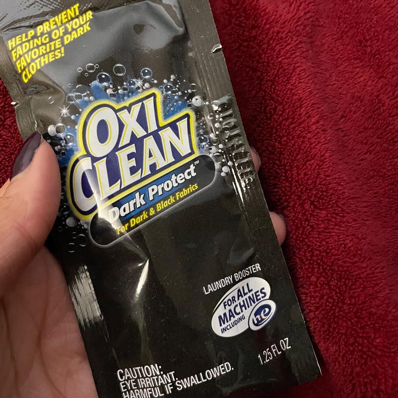 Dark Protect™ Powder Laundry Booster OxiClean™