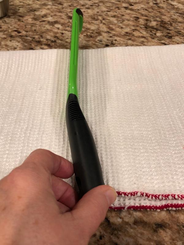 Zester - offset handle, provides ease of use